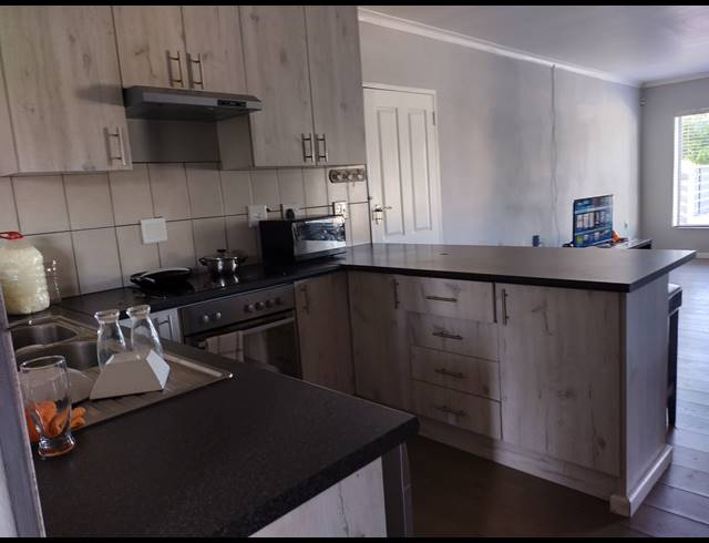 4 BEDROOM HOUSE SOLD IN PARKLANDS